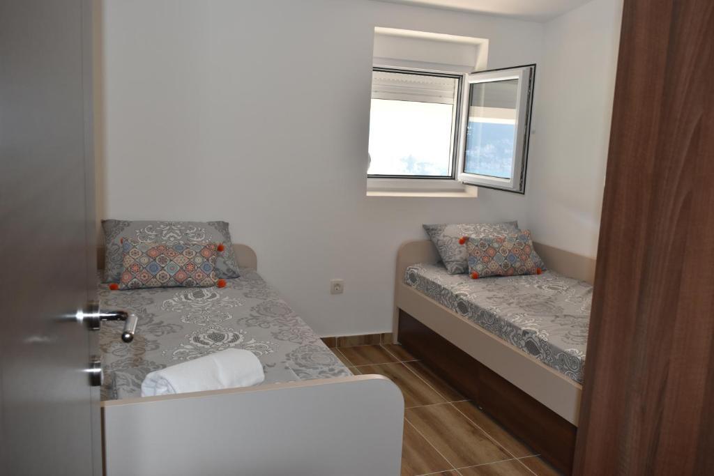 Доброта: Apartments Sea View