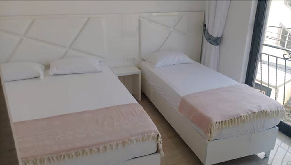 Добро Вода: Garni Hotel Lana
