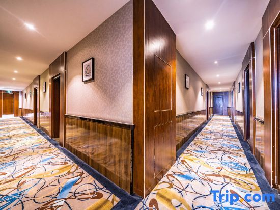Цзуньи: Fanke Hotel (Site of the Zunyi Conference)