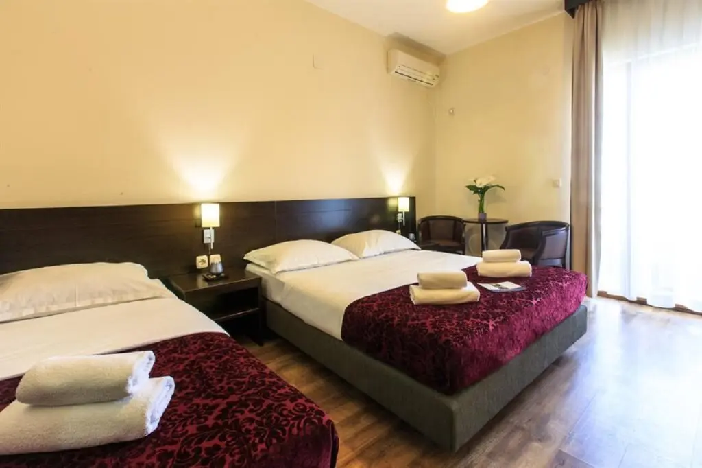 Будва: Hotel Lucic
