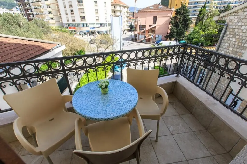 Будва: Hotel Lucic