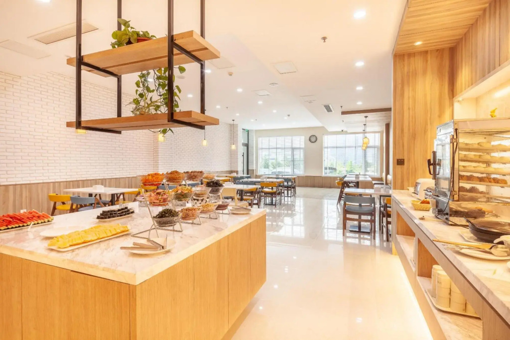 Циндао: Hanting Hotel Qingdao Ocean University Of China
