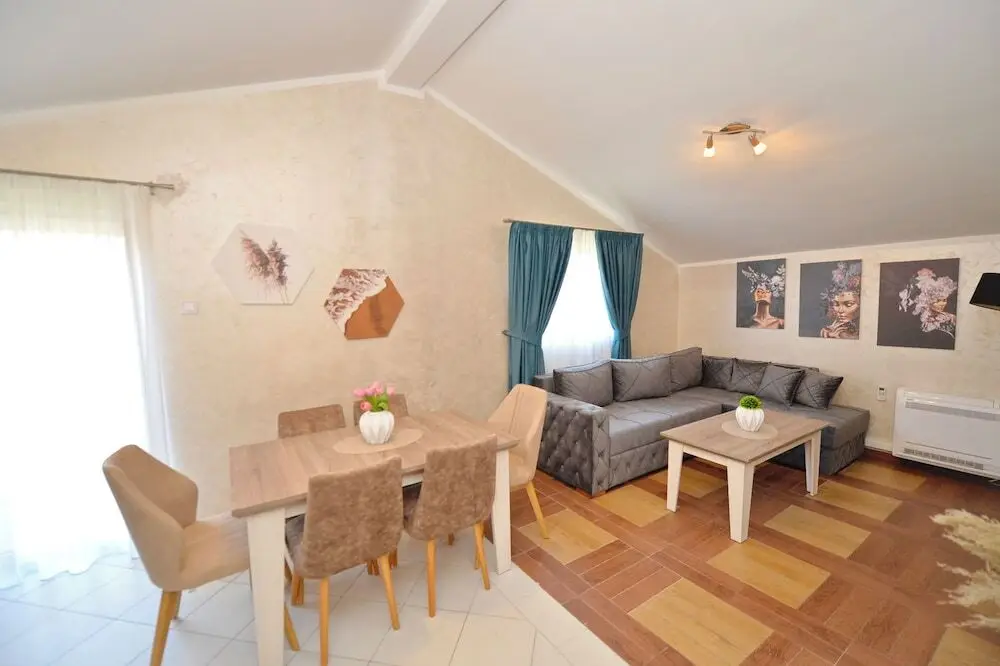 Доброта: Apartments Jovanovic - Alkima