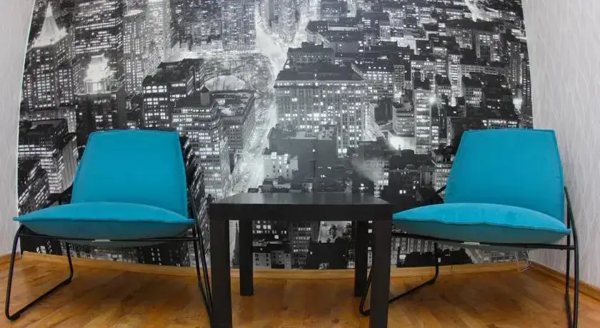Омск: Alpha Apartments on Chekhova