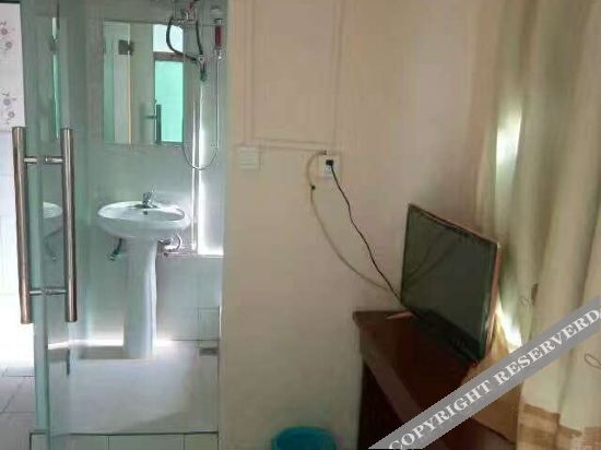 Сиань: Yaxin Hotel (Xi'an Jixiang Village)