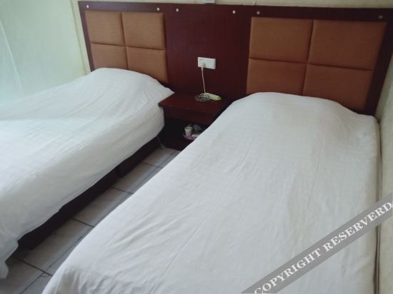 Сиань: Yaxin Hotel (Xi'an Jixiang Village)