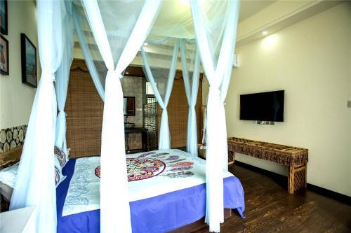 Лицзян: Lijiang Zhuohuayuan Boutique Inn