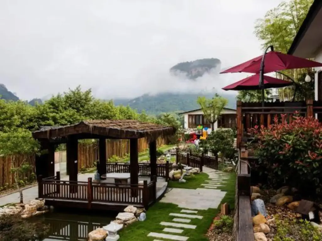 Наньпин: Jiujiantang Shanshui Yuanlin Health Villa