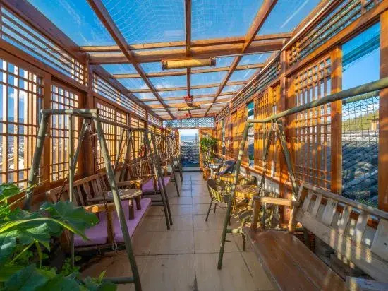 Yuxue Qingcheng Snowview Boutique Inn — фото 1
