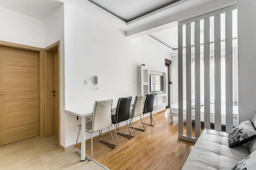 Будва: Apartment with bedroom Becici White