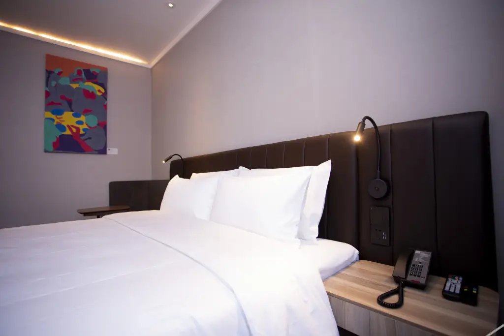 Тяньцзинь: Hanting Hotel (Tianjin Jizhou Jianshe Building)