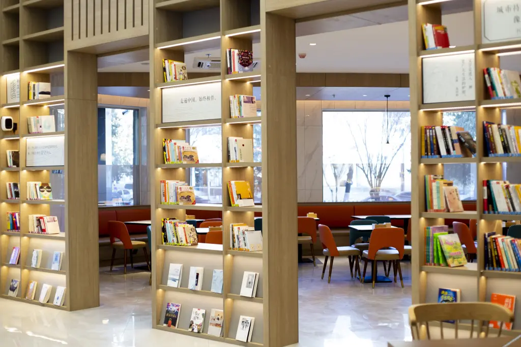 Тяньцзинь: Hanting Hotel (Tianjin Jizhou Jianshe Building)