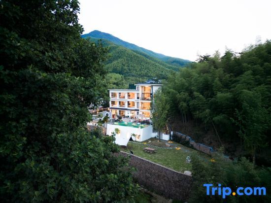 Хучжоу: Moganshan Yile Yiloxiye Camping Holiday Beauty Villa