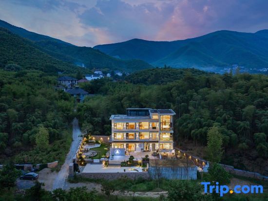 Хучжоу: Moganshan Yile Yiloxiye Camping Holiday Beauty Villa