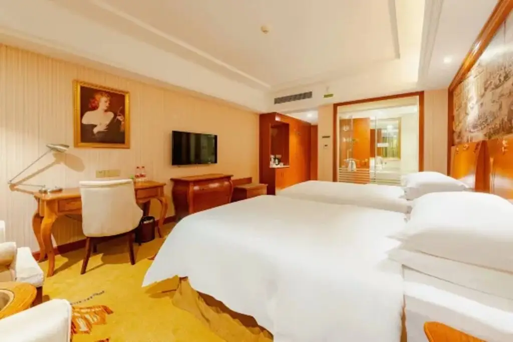 Шэньчжэнь: Vienna Hotel (Shenzhen Xiongfeng Road)