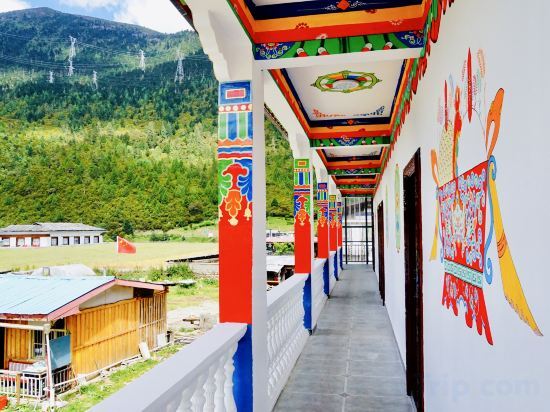 Ньинчи: Nyingchi Lulangzhuo Family Hotel