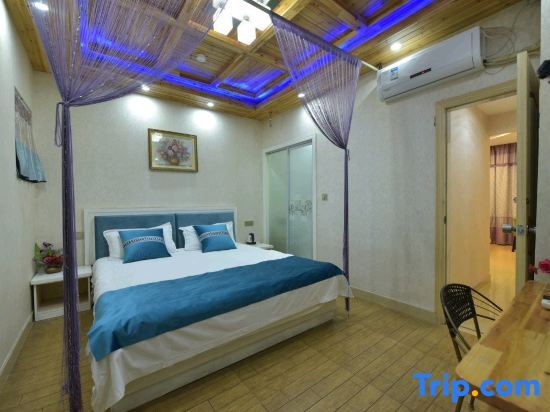 Цзясинь: Jinxiu Nianhua Inn