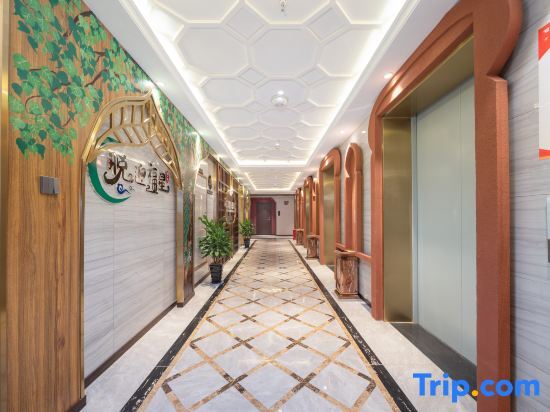 Цзинхун: XiShuang Banna Yue Ying Fu Xing Hotel