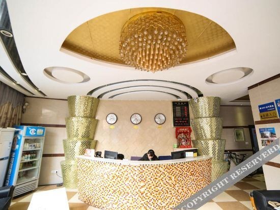 Даву: Jinsanjiao Business Hotel