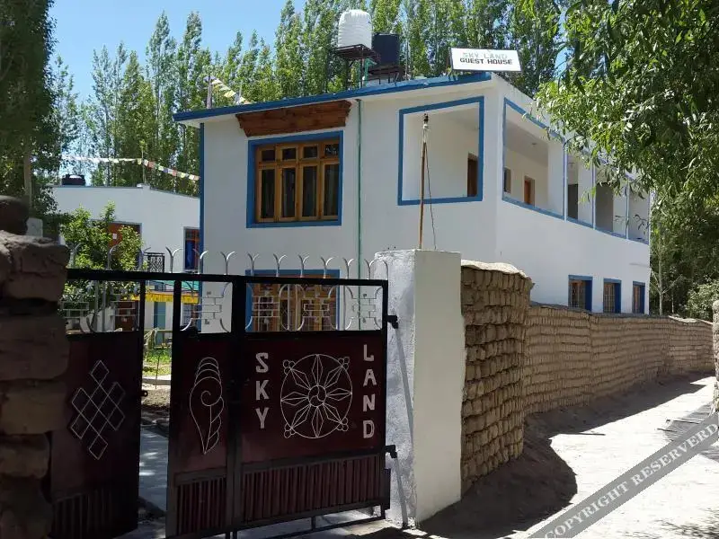 Лех: Skyland Guest House