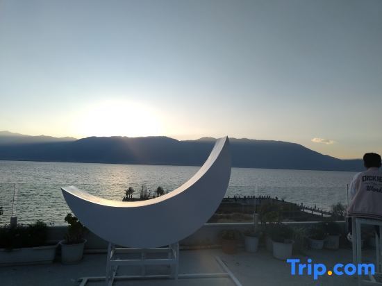 Дали: Haipan Taosheng Hotel Dali Shuanglang