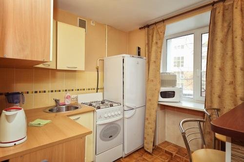 Омск: Center Loft Studija tsentr Omsk Gagarina Bezkontaktnoe zaselenie