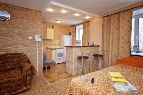 Омск: Center Loft Studija tsentr Omsk Gagarina Bezkontaktnoe zaselenie