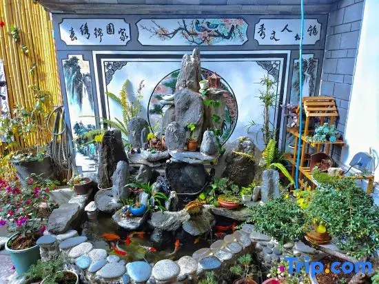 Дали: Yunduo Ashely Yunni Alley Meishu (Gucheng Nanmen Branch)