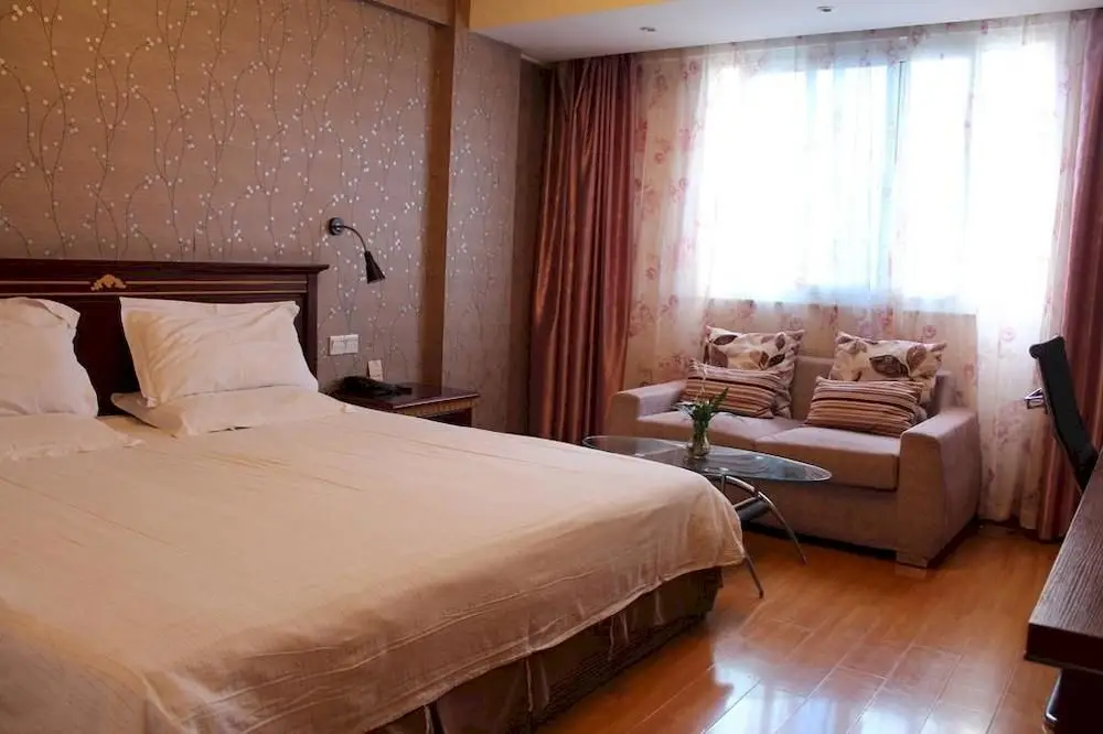 Шанхай: Shanghai Yiting 6+e Hotel (Dongfang Road Branch)