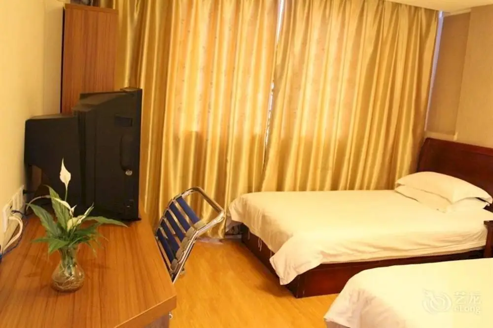 Шанхай: Shanghai Yiting 6+e Hotel (Dongfang Road Branch)