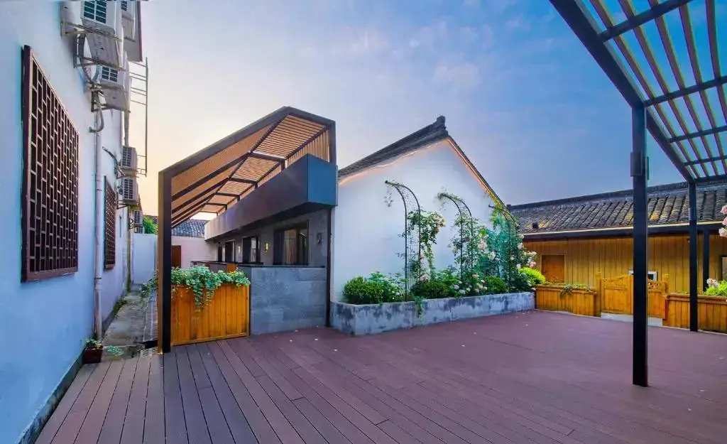 Цзясинь: Wuzhen Dream Hotel
