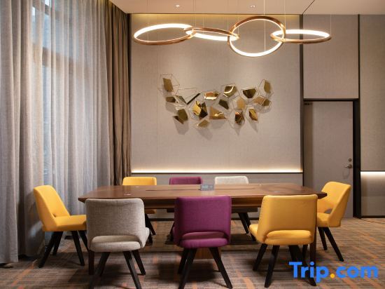 Hampton by Hilton Linyi City — фото 1