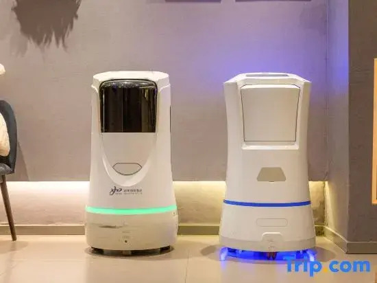 Цзинань: Home Inn (Jinan Qilu Software Park Shuntai Plaza)