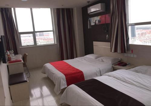 Циндао: Thank Inn Chain Hotel Shandong Qingdao Laixi Nanjing Road