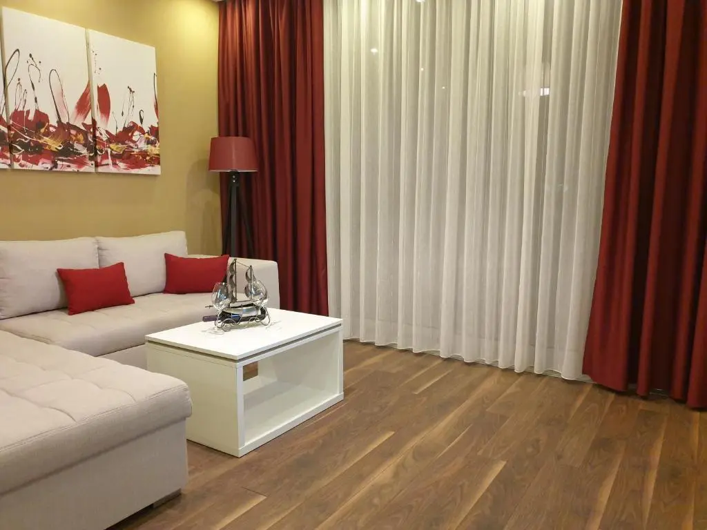 Ульцинь: Apartments Antique