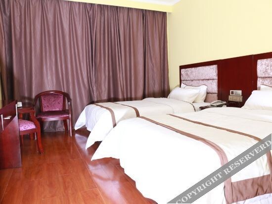 Чжуншань: Chengfenglou Hotel