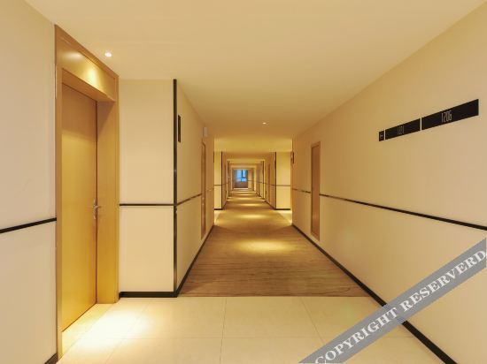 Чэнду: City Comfort Hotel (Dayi High-speed Railway Station)