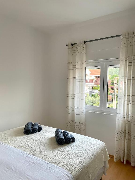 Биела: Lovely apartment with stunning view on Kotor Bay