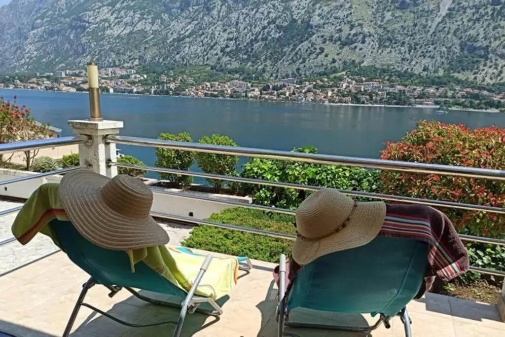 Котор: ChillOut apartment in Kotor Bay