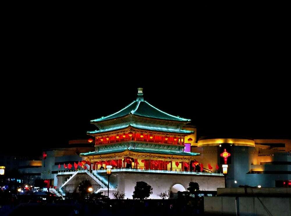 Galaxy Movie Night Big Wild Goose Pagoda — фото 1