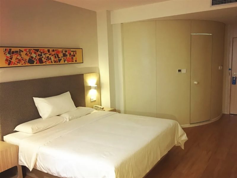 Сиань: Hanting Hotel Xi'an Lintong Huaqingchi Scenic Area