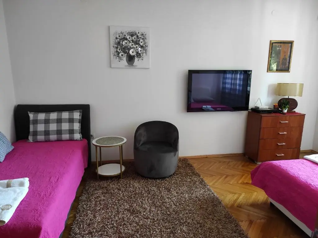 Подгорица: Stan u centru
