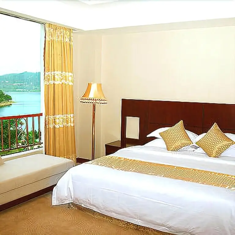 Гуанчжоу: Guangzhou Furong Resort