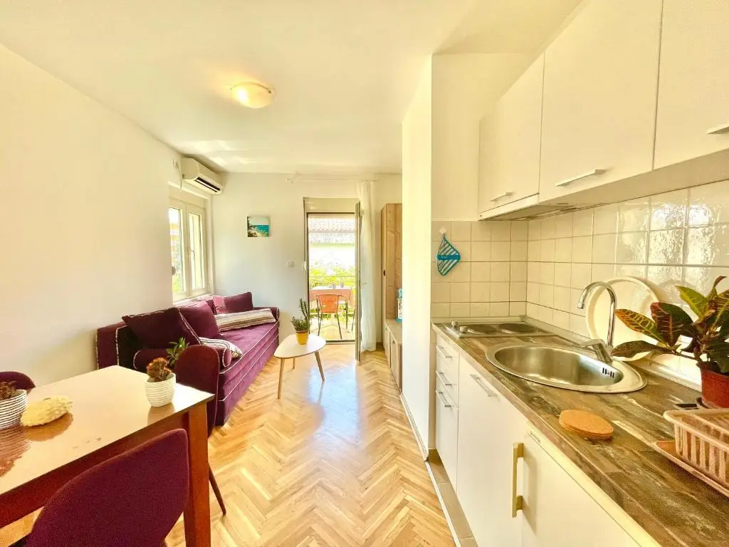 Будва: Garden House Budva