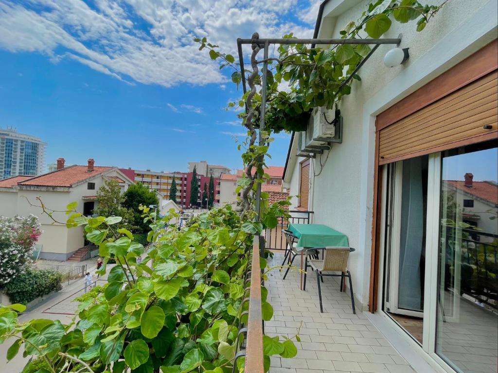 Будва: Garden House Budva