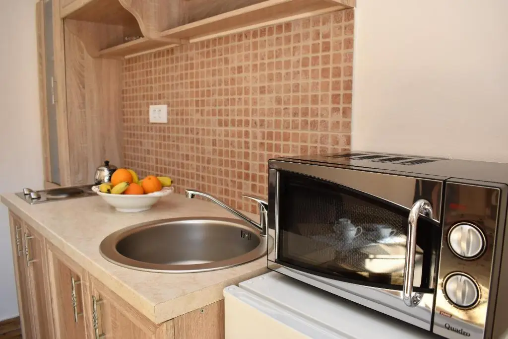 Доброта: Apartments Krsto Dobrisa