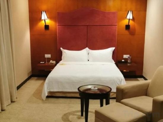 Шэньчжэнь: Changfeng Hotel Shenzhen