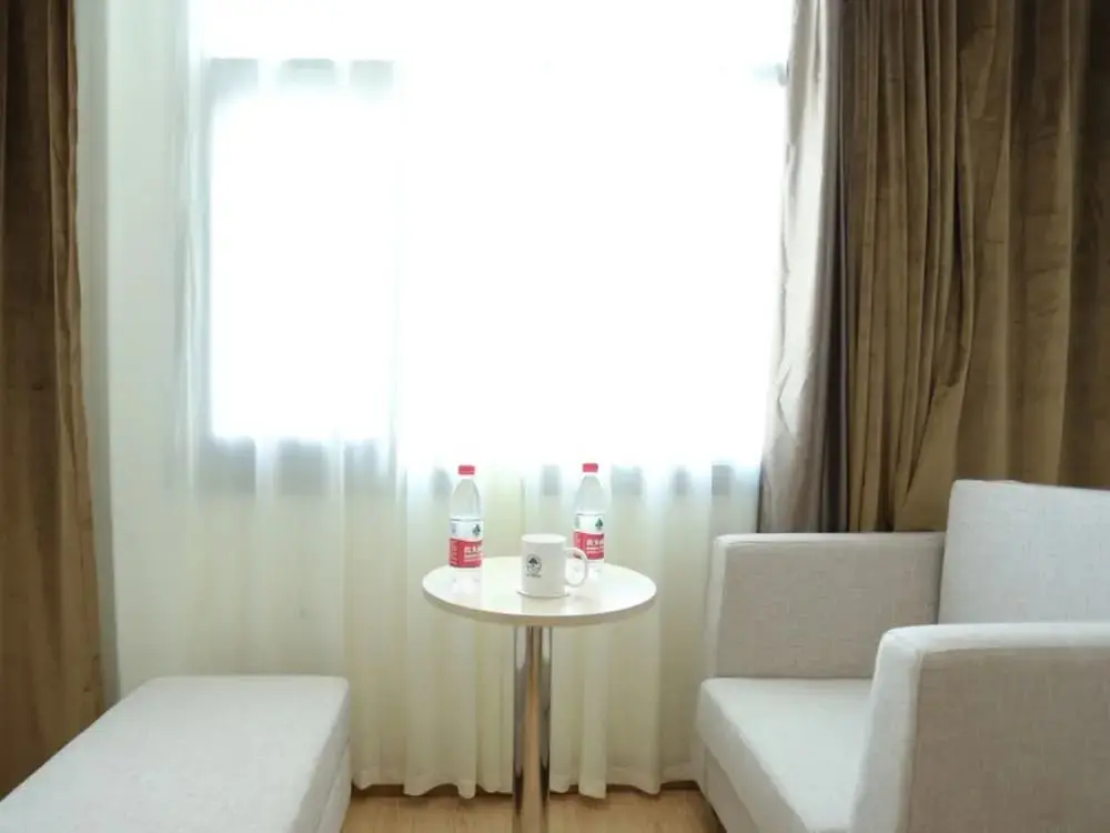 Тяньцзинь: GreenTree Inn Tianjin Jinnan District Xianshui Guyuetan Express Hotel
