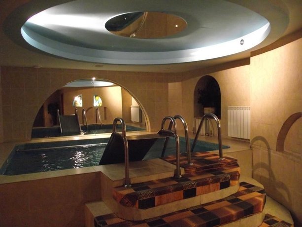 Омск: Hotel Ognennaya Loshad