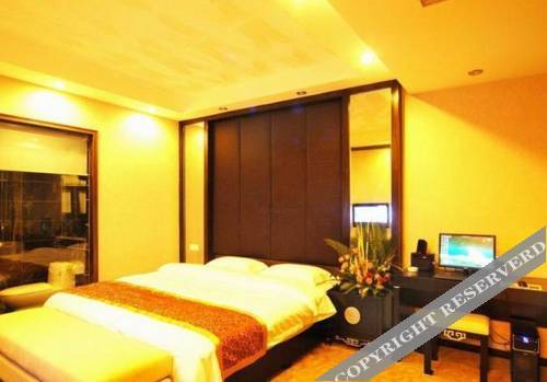 Лешан: Tianjin Binhai One Hotel